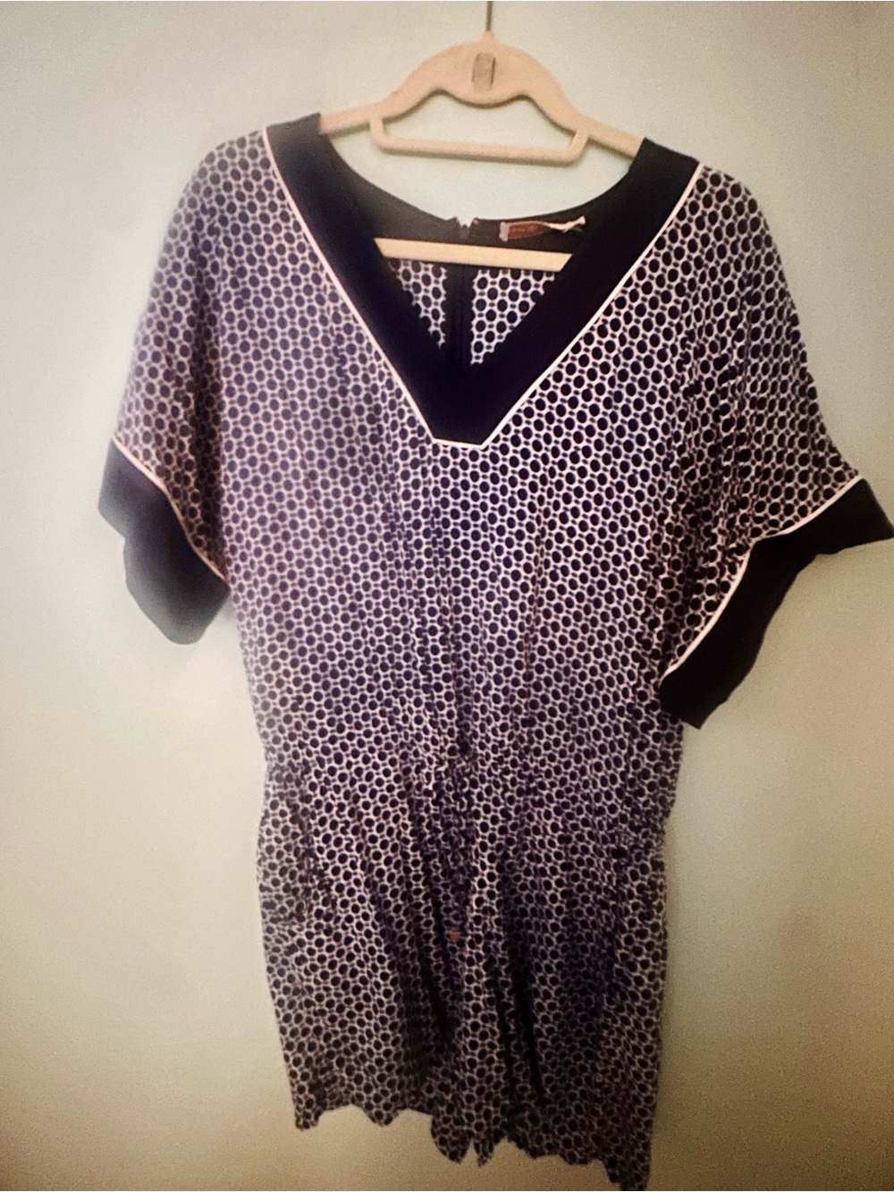 Tory Burch Navy and White Geometric V-Neck Jumper